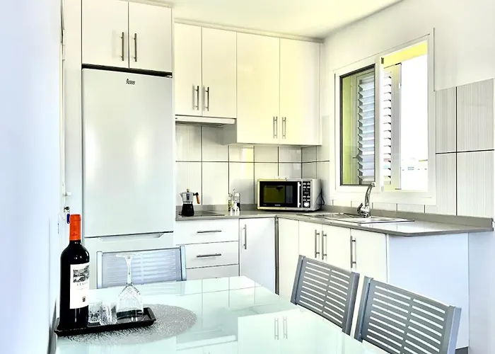 בית נופש Castillo7 *